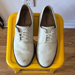 Bostonian Men's Cream Suede Oxfords